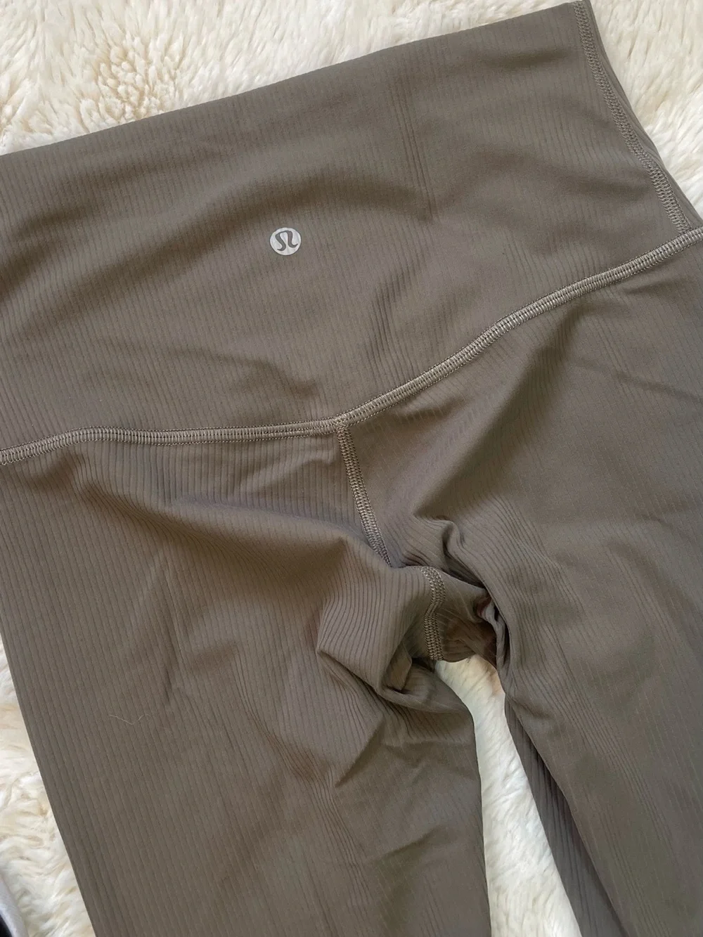 Lululemon Align Ribbed Leggings – Nomad – Size Small (Estimated)